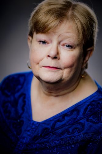 Tamora Pierce Headshot