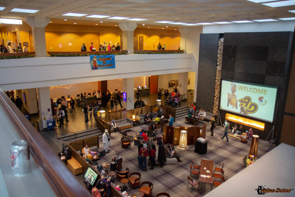 Hyatt Regency lobby lounge overlook